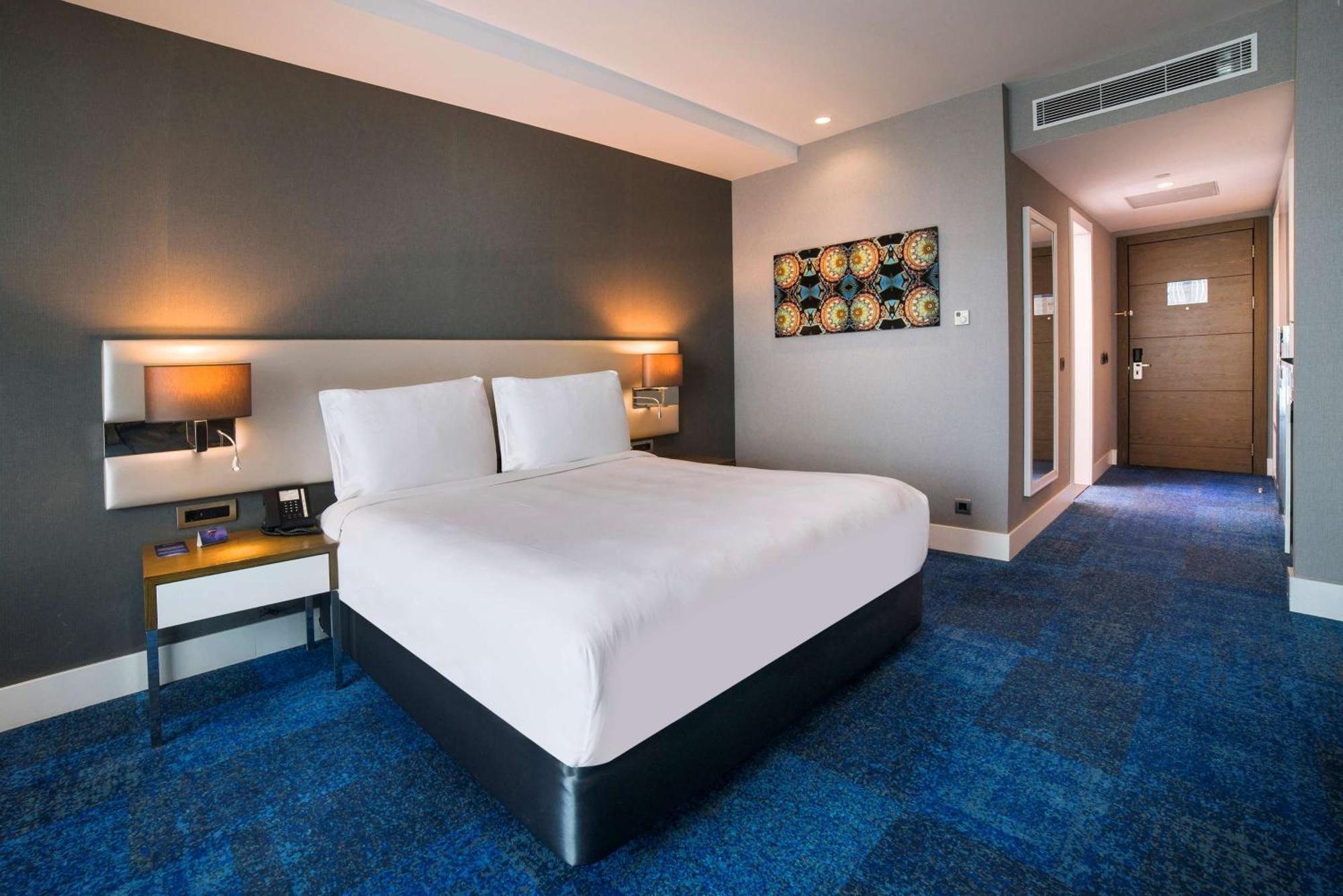 Radisson Blu Hotel, Balqash Zewnętrze zdjęcie