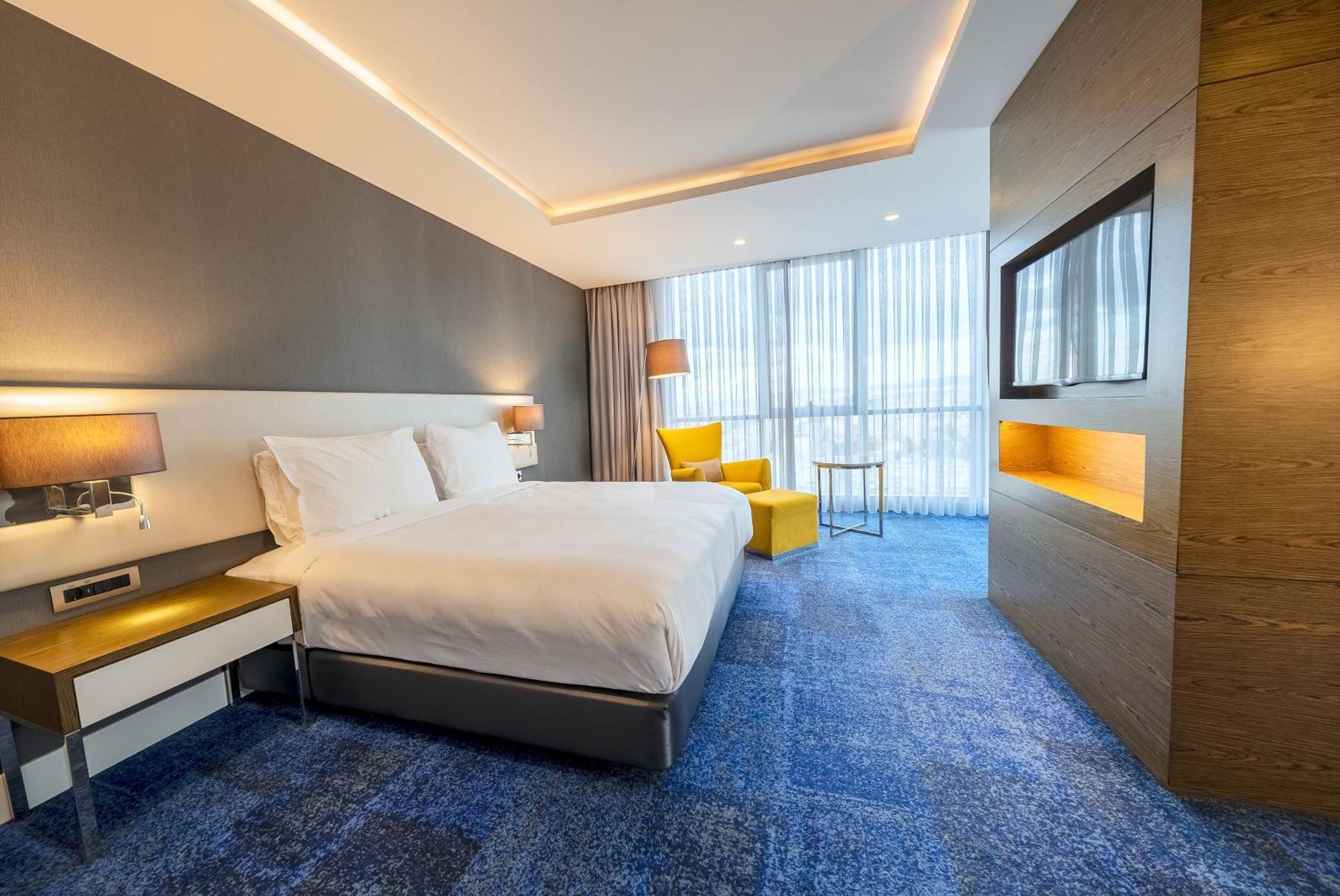 Radisson Blu Hotel, Balqash Zewnętrze zdjęcie