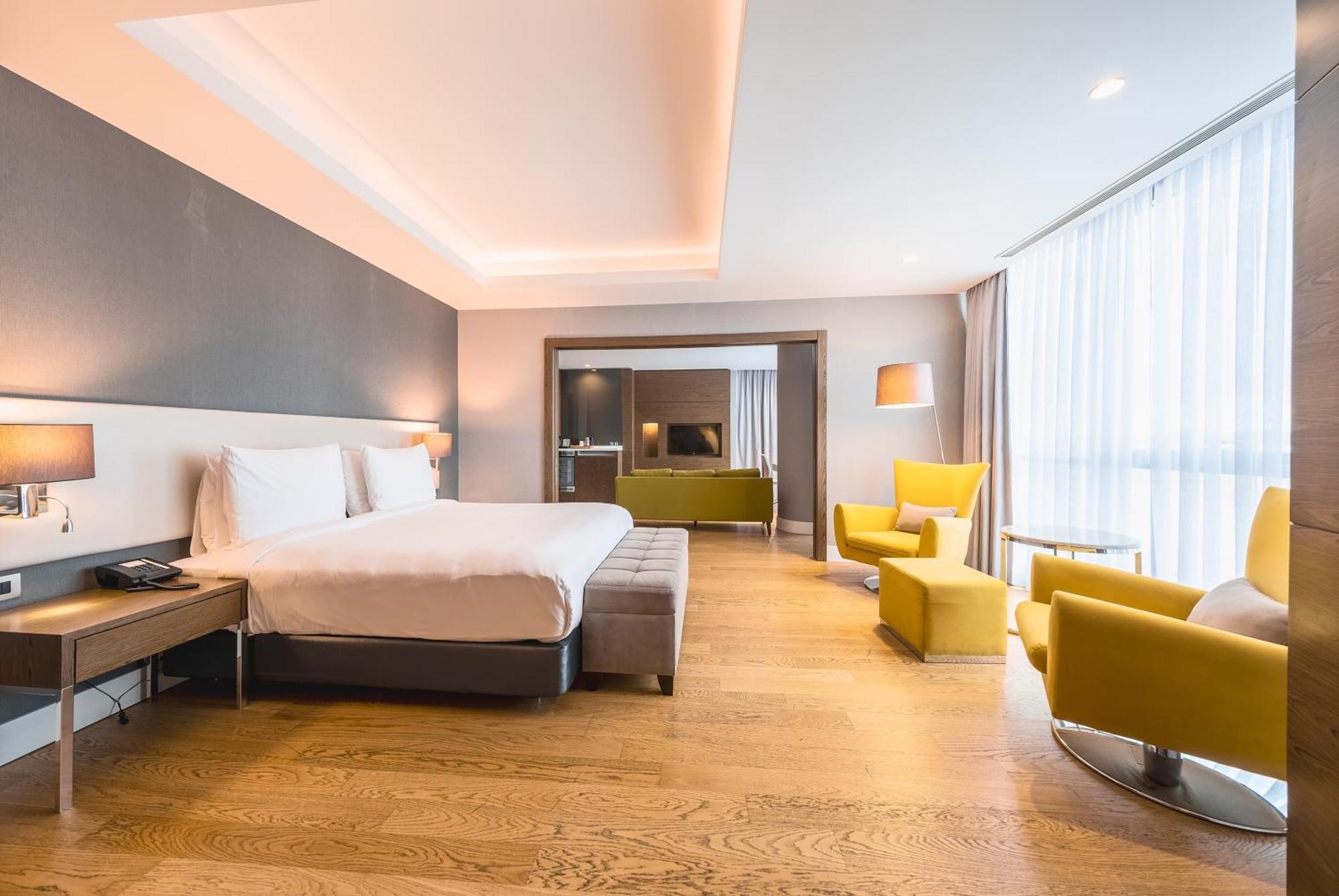 Radisson Blu Hotel, Balqash Zewnętrze zdjęcie